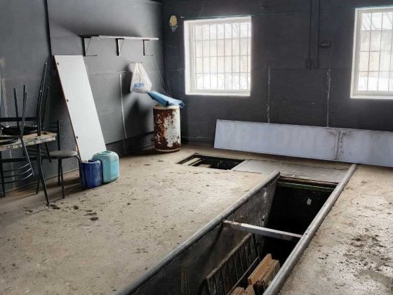 Оренда комерційного приміщення з автомийкою, кафе та гаражем Златопіль
