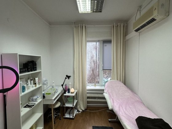 Оренда, суборенда кабінету Небесної сотні 14а Годилів