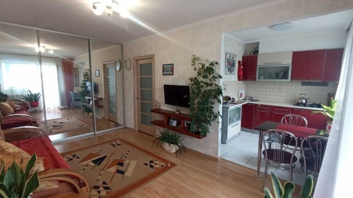 Квартира подобово, в центрі, біля міської ради. - фото 1