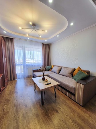 Центр міста, Світло є !!! Біля пологового - фото 1