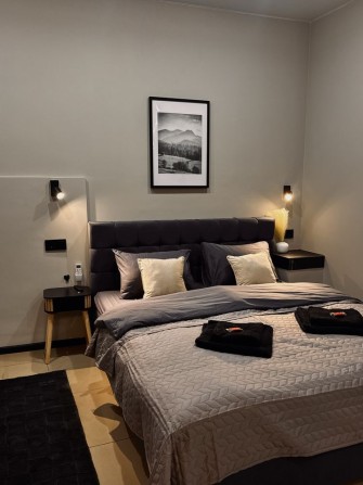 Подобова оренда квартири Сіітло є постійно Royal Apartments Fedyntsya - фото 1