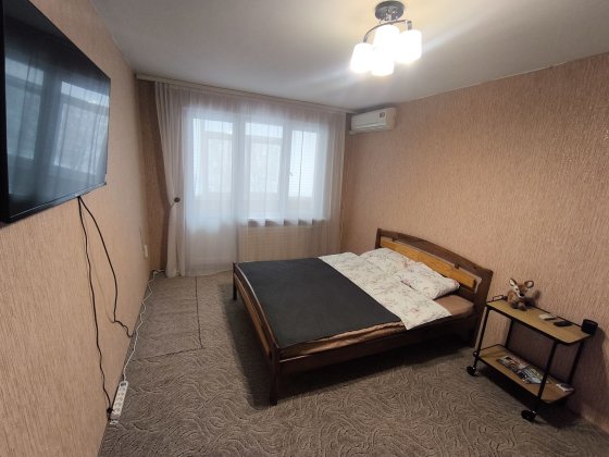 Подобова оренда 1 кімнатної квартири. Голівуд. Центр. Чернігів. ЦУМ. Чернігів