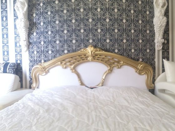 3 этаж - озеро, 2 комнатная,  Шухевича 2+2+1 М. "Дарница" и "Почайная" Киев