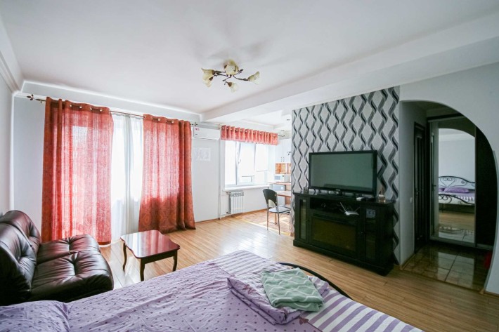 Оренда подобова 1к квартири в Печерському р-ні - фото 1