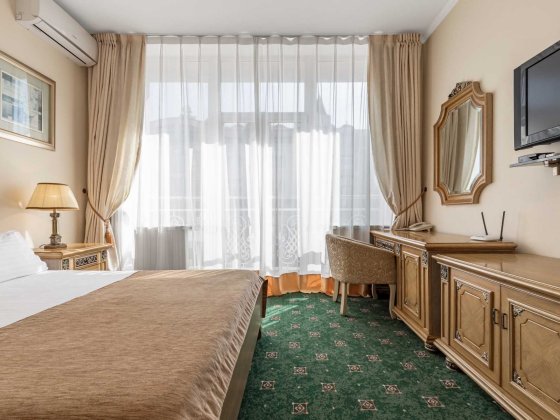 Оренда подобова 1к апартаментів, м. Оболонь (10 хвилин) Киев