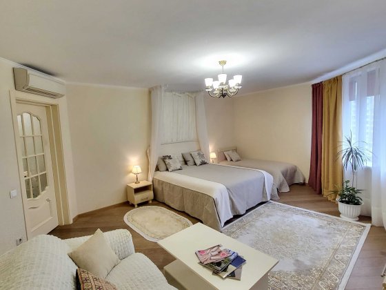 Подобово.2к.12/34пов. Гришко 9 ,м.Позняки. Укриття/гор.вода/опалення Київ