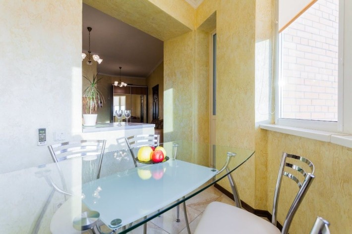 Посуточно квартира Оболонская набережная 3! отличная кв. - фото 1