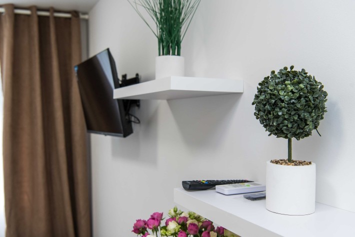 Подобово апартаменти на Лесі Українки поруч з НСК «Олімпійський» #16A1 - фото 1