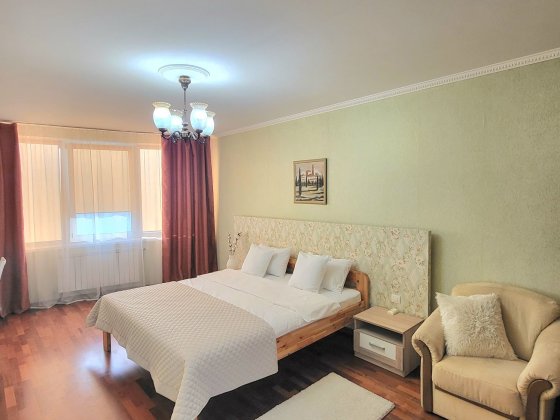 на 1,2,3 місяці та подобово 1кім.18пов.Гришка 9, Позн.,є укриття,генер Київ