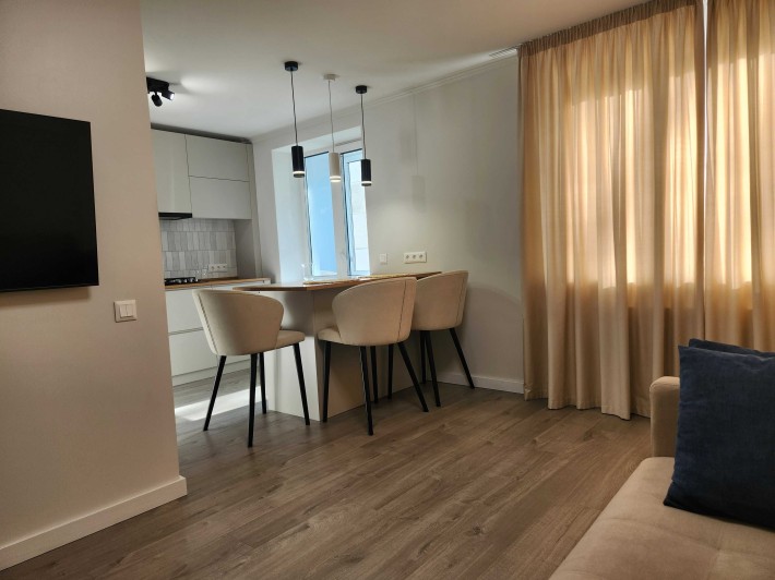 2-к квартира в центрi мiста подобово - фото 1