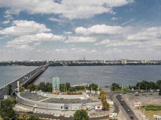 Посуточная аренда 3х комнатной квартиры в Мост Сити. Дніпро