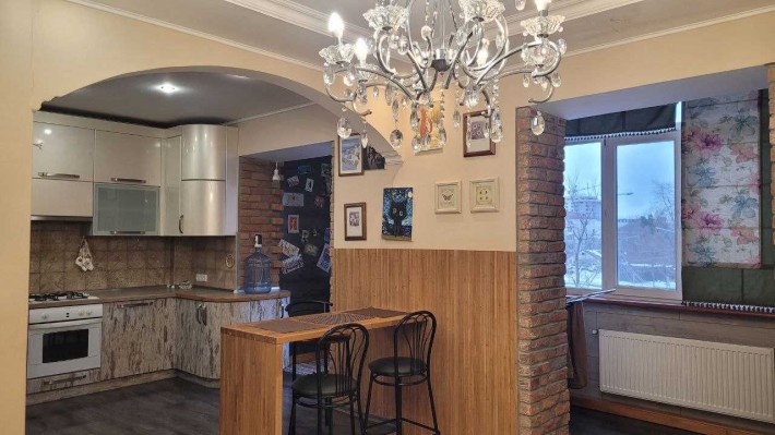 Подобово. Центр міста. 2 кімнати. Площа Перемоги - фото 1