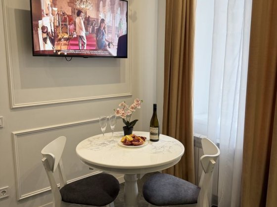 ПОДОБОВО Романтична квартира в ЦЕНТРІ  на двох Львів