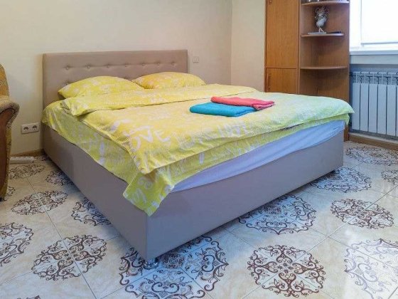 Подобово,погодинно, 1-к квартира, вул Голосіївська 3. Метро Деміївська Киев