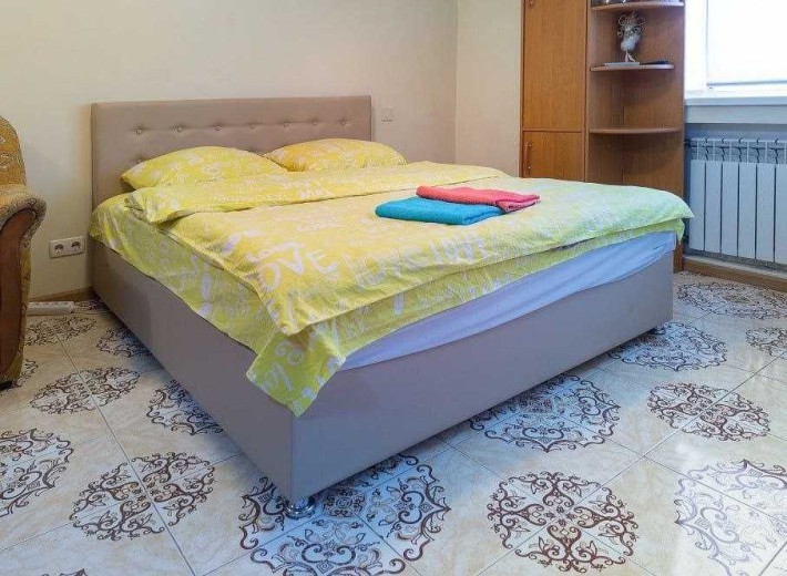 Подобово,погодинно, 1-к квартира, вул Голосіївська 3. Метро Деміївська - фото 1