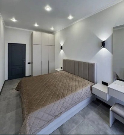 Подобово/погодинно/Квартира від власника  на ТЦ України/звітні докумен - фото 1