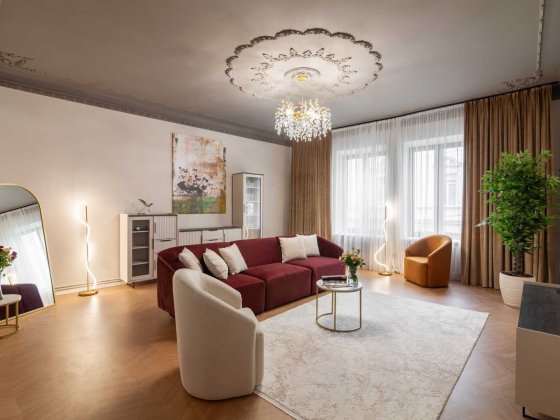 3 кімнатні апартаменти для 4 осіб по вул Січових Стрільців 17 Львов