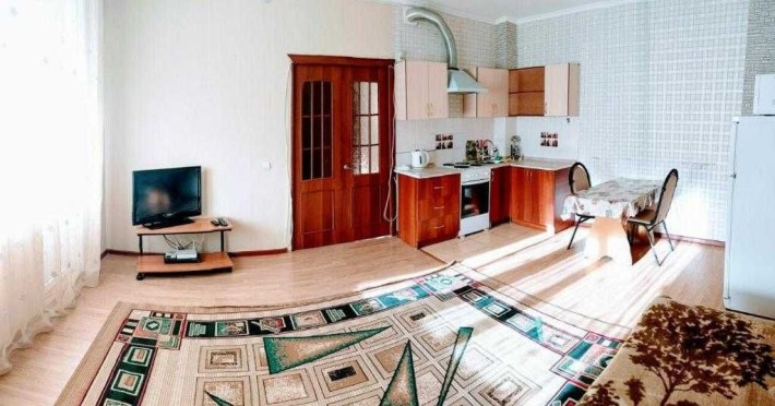 Квартира оренда подобово/погодинно Караван Лівий берег - фото 1