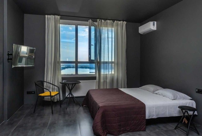 Подобово. Погодинно. Olympic Park, Бажана 17. Генератор! - фото 1