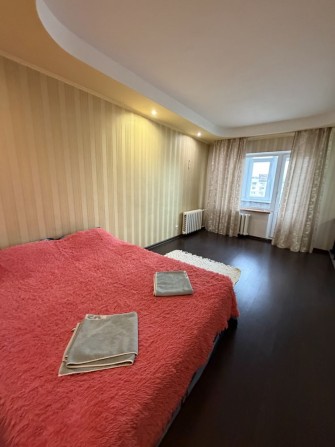 Здається 1-кімнатна квартира подобово/ понедільно / помісячно - фото 1