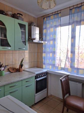 Комфортна та затишна квартира. Подобово - фото 1