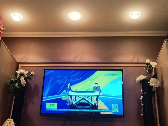 3 комнатную  на Закревского у "Метро" - сутки, неделя, оплата на Фоп! - фото 1