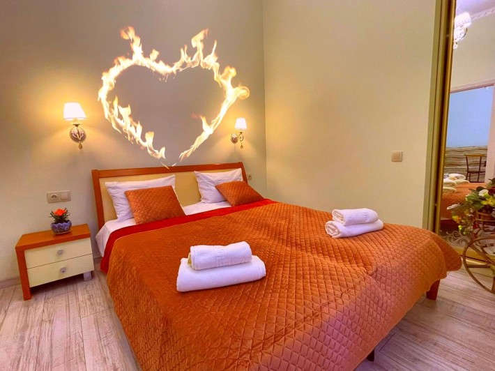 Квартира зі світлом   1-2-3-4 кім ( для студентів .відрядників  чеки - фото 1