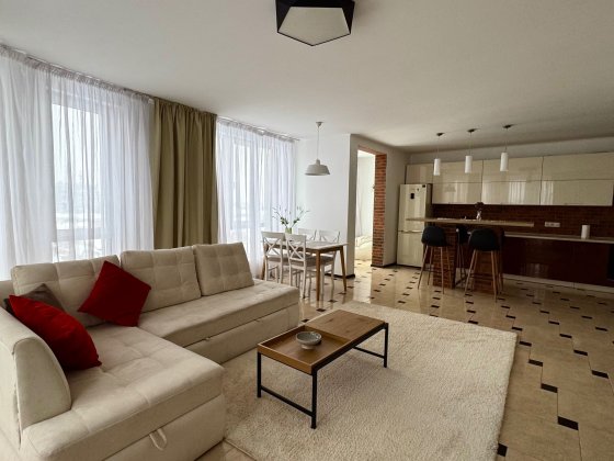 Простора 100 квМ ВІП квартира подобово Львів Львів