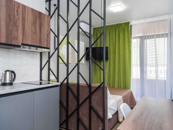 Затишні апартаменти з теплом та світлом, поруч з метро «Нивки» #P211 Киев