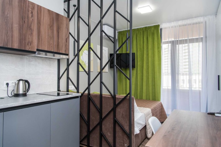 Затишні апартаменти з теплом та світлом, поруч з метро «Нивки» #P211 - фото 1