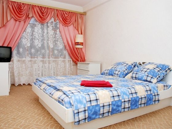 Уютная 3х комнатная квартира посуточно на русановке Киев