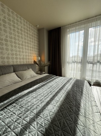 Подобова оренда апартаментів ЖК Вікінг Парк Зелена/Пимоненка/Пасічна - фото 1