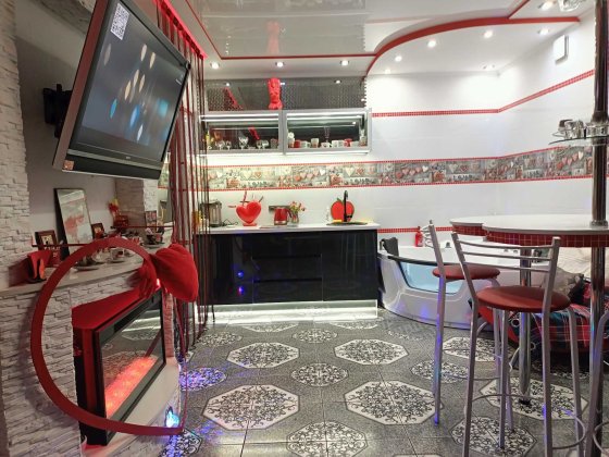 2 эт. ЖК "Милославичи - Джакузи, 2 бойлера, камин, паркинг + ПОЧАСОВО! Київ