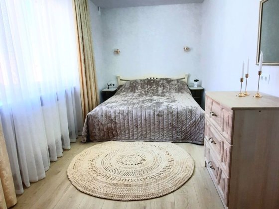 Здається від власника 2 кімнатна квартира в центрі міста поблизу парку Одеса