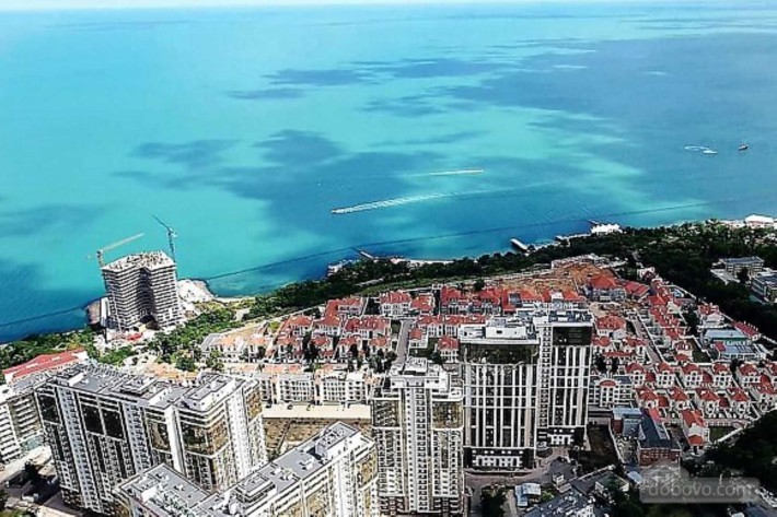 АРКАДИЯ. 7жемчужина. 5этажЧастичный вид моря.БалконСтудияСвояКморю5мин - фото 1