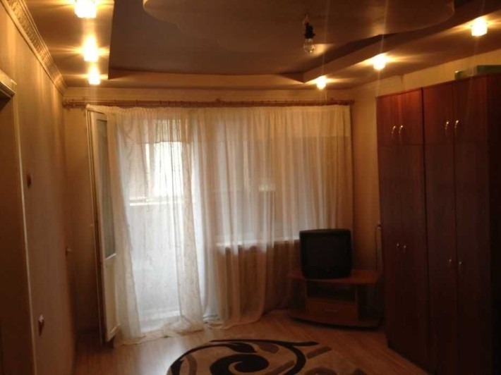 Посуточно и почасово на Троещине 1.к квартира - фото 1