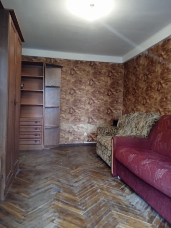 1-кіманатна подобово на Салютній поряд з метро нивки , Святошино своя - фото 1