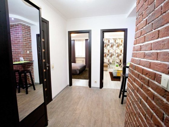 Будинок з інвекторами, все працює при вимкненні світла Люкс  Троєщина Київ