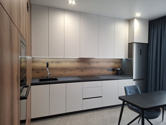 Подобова Посуточная аренда в 65 Перлині, Kadorr City, Краснова,  центр Одеса