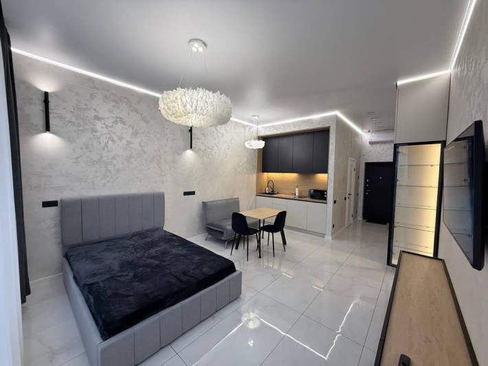 Аренда посуточно ЖК Атмосфера , Аркадия, Свет есть всегда! - фото 1