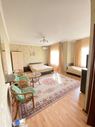 Сдам апартаменты от хозяина,налоговые документы Киевский район. - фото 1