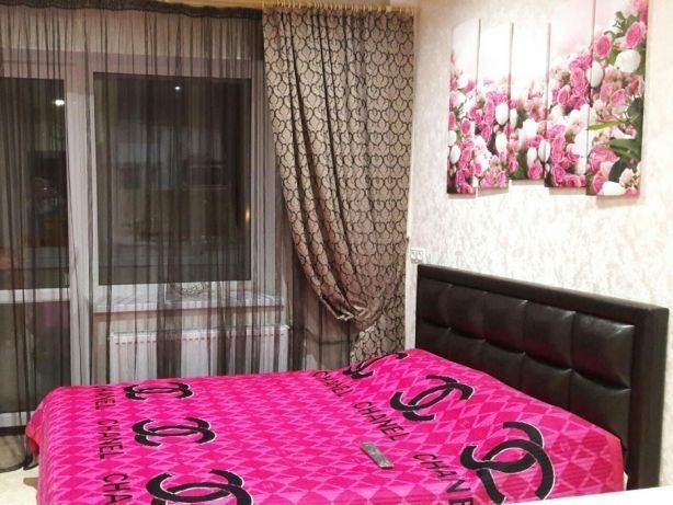 Сдам квартиру посуточно и почасово. - фото 1