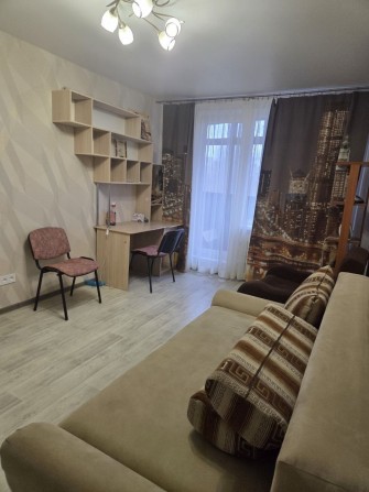 Квартира посуточно, понедельно около метро - фото 1