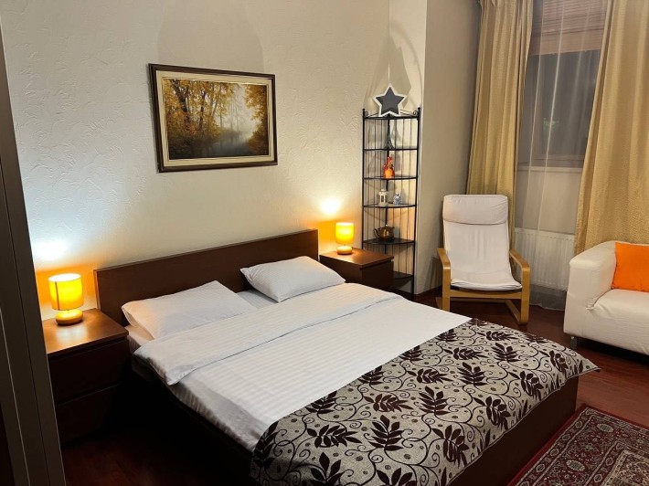 Подобово оренда квартир і таунхаусів з басейном, сауною і більярдом - фото 1