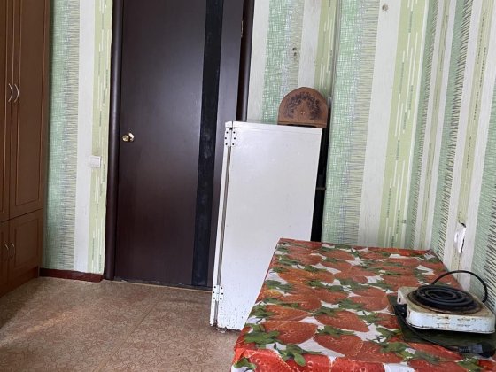 Здається гуртожиток 12 квадратів Конотоп