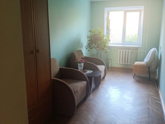 Окрема кімната  центр з комун посл  ,Заклинських ,,,універмаг