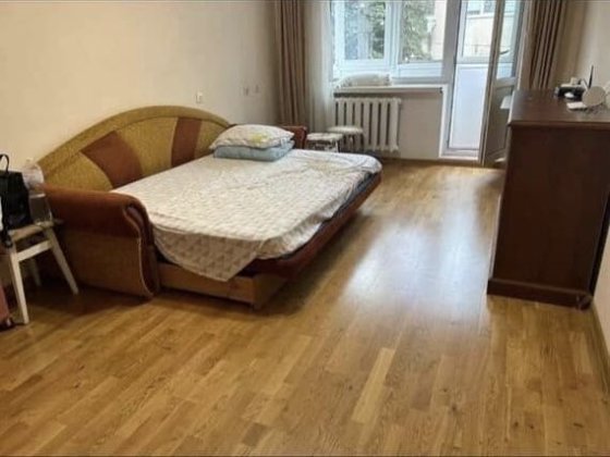 Терміново! Луцьк, центр! Шукаємо дівчинку в однокімнатну квартиру Луцьк