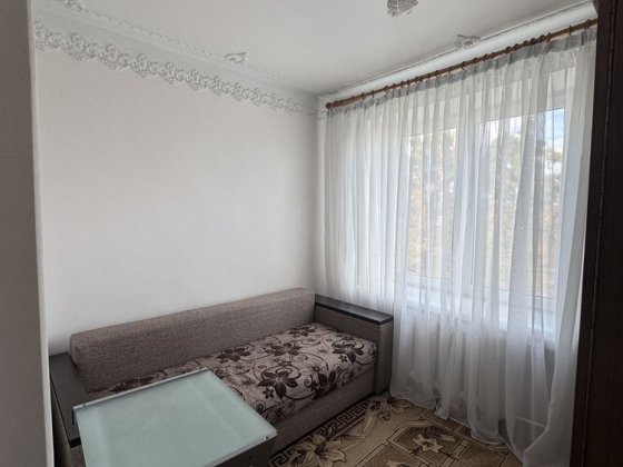 Оренда окремих кімнат в 4 кімнатній квартирі вул.Володимирська Луцьк