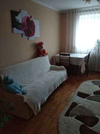 Здаю кімнату для дівчат   окремі криваті.  Кухня велика 9км  шостий  е - фото 1