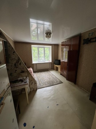 Кімната в комунальній квартирі - фото 1